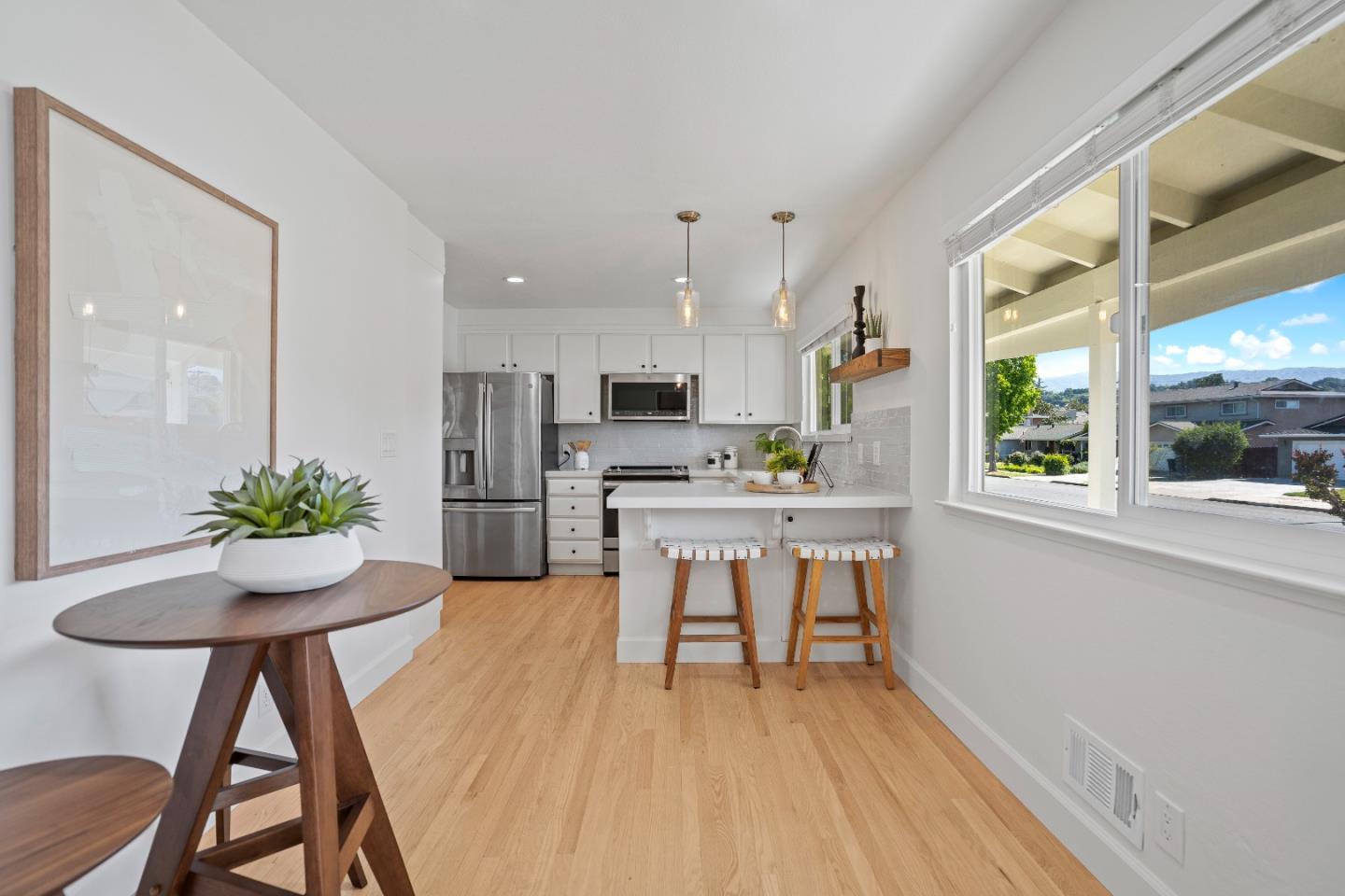 Detail Gallery Image 9 of 63 For 5868 Montevino Dr, San Jose,  CA 95123 - 3 Beds | 2/1 Baths