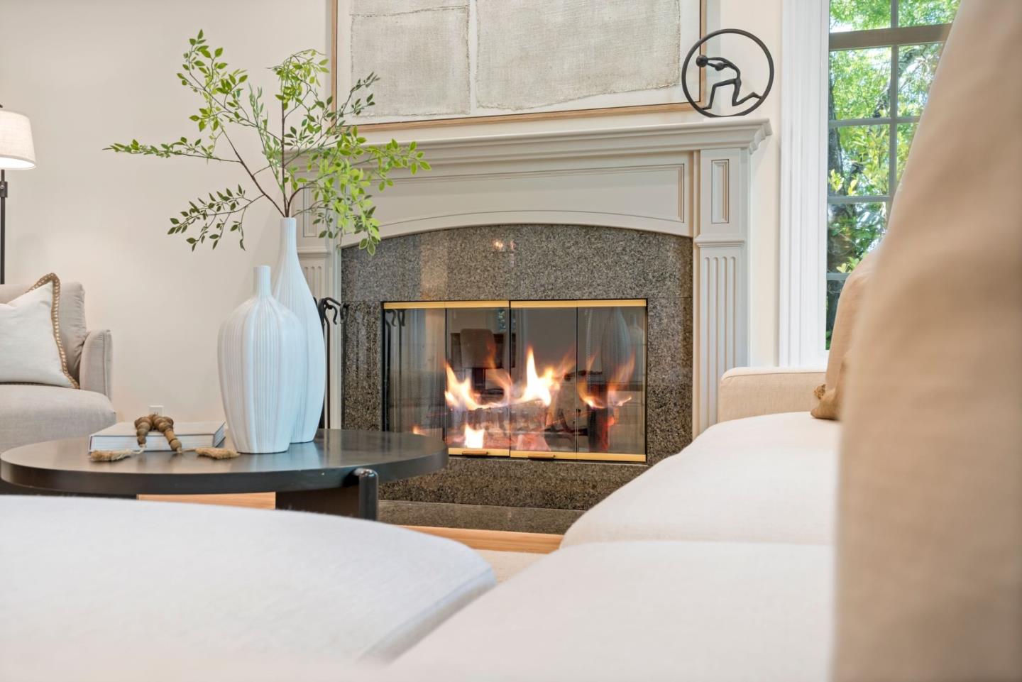 Detail Gallery Image 19 of 71 For 739 Oak View Way, Redwood City,  CA 94062 - 4 Beds | 4 Baths