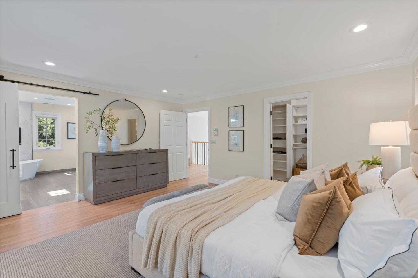 Detail Gallery Image 30 of 71 For 739 Oak View Way, Redwood City,  CA 94062 - 4 Beds | 4 Baths