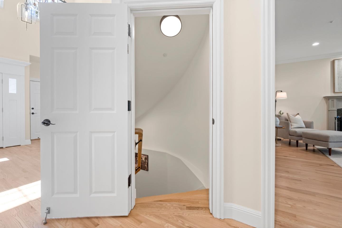 Detail Gallery Image 53 of 71 For 739 Oak View Way, Redwood City,  CA 94062 - 4 Beds | 4 Baths