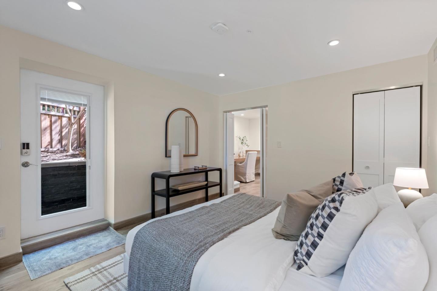 Detail Gallery Image 60 of 71 For 739 Oak View Way, Redwood City,  CA 94062 - 4 Beds | 4 Baths
