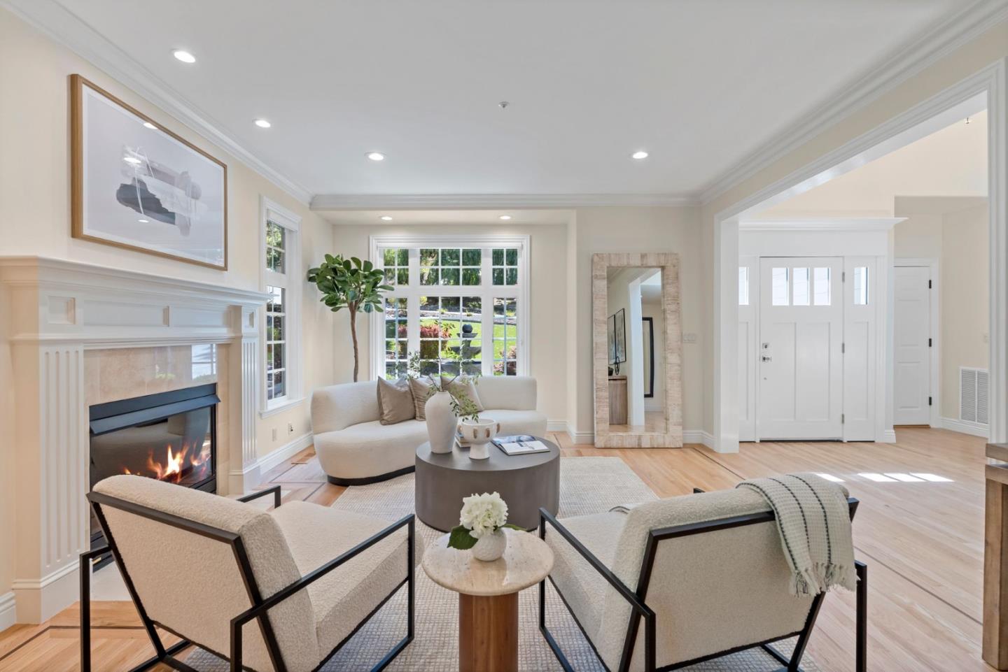 Detail Gallery Image 9 of 71 For 739 Oak View Way, Redwood City,  CA 94062 - 4 Beds | 4 Baths