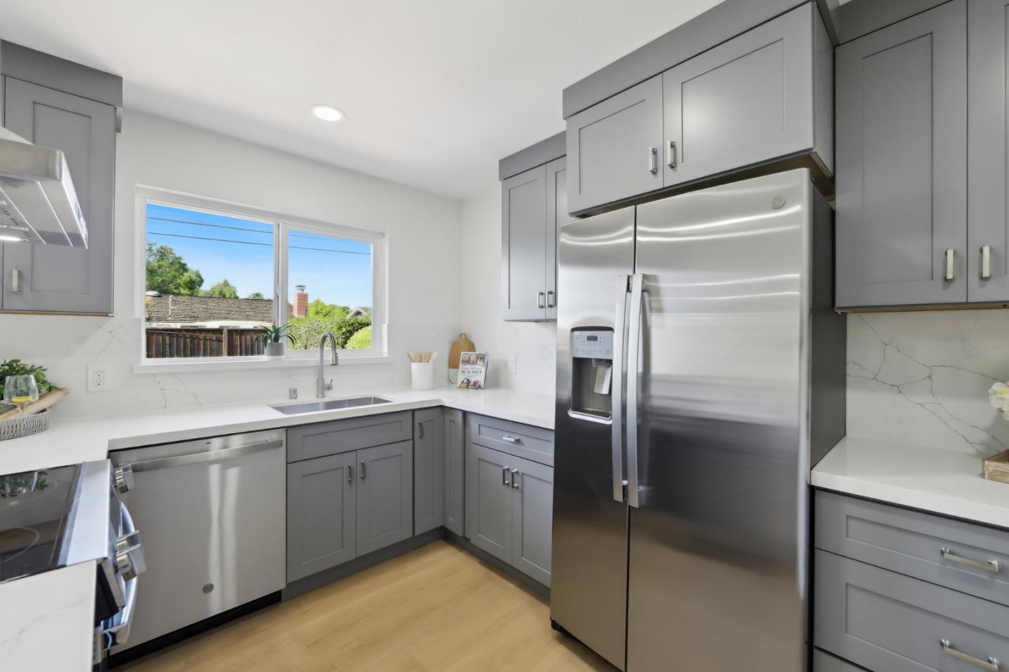 Detail Gallery Image 13 of 36 For 4663 Borina Dr, San Jose,  CA 95129 - 3 Beds | 2 Baths