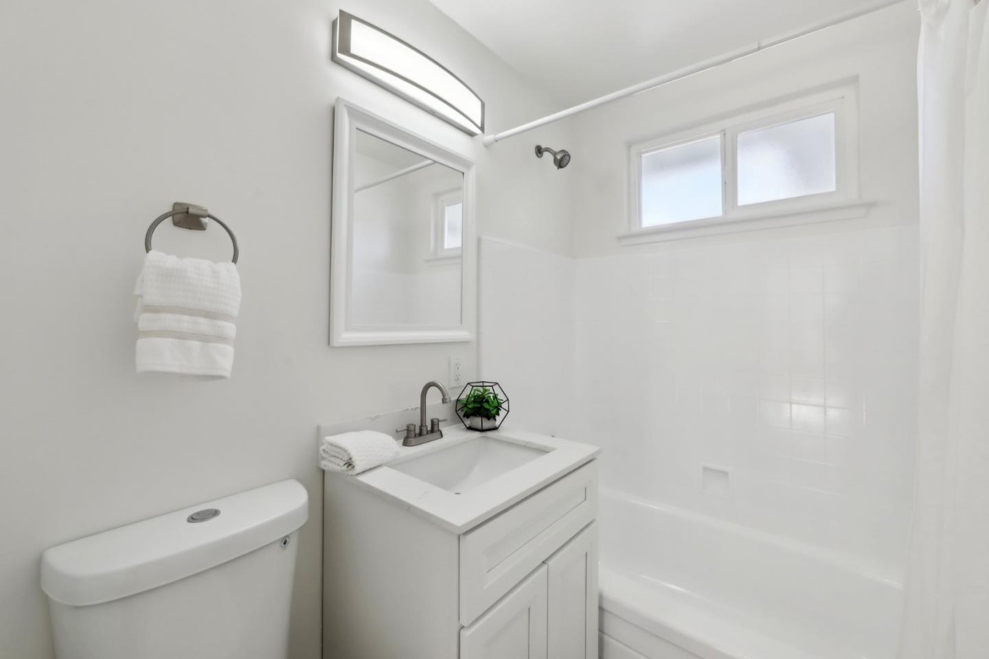 Detail Gallery Image 18 of 36 For 4663 Borina Dr, San Jose,  CA 95129 - 3 Beds | 2 Baths