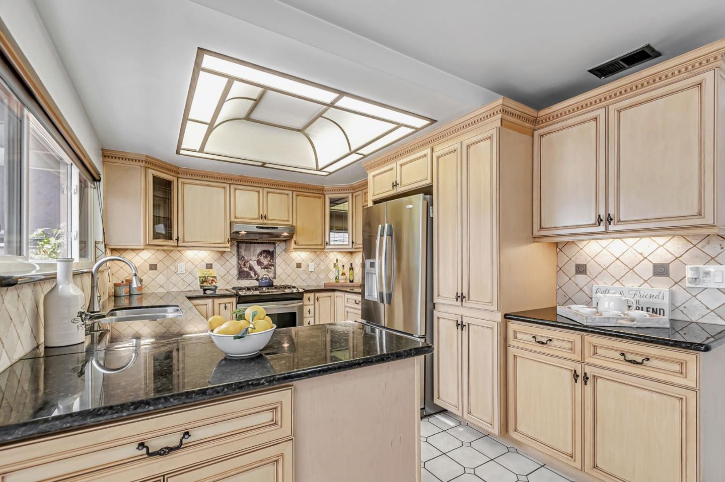 Detail Gallery Image 17 of 52 For 5883 Chris Dr, San Jose,  CA 95123 - 4 Beds | 2 Baths