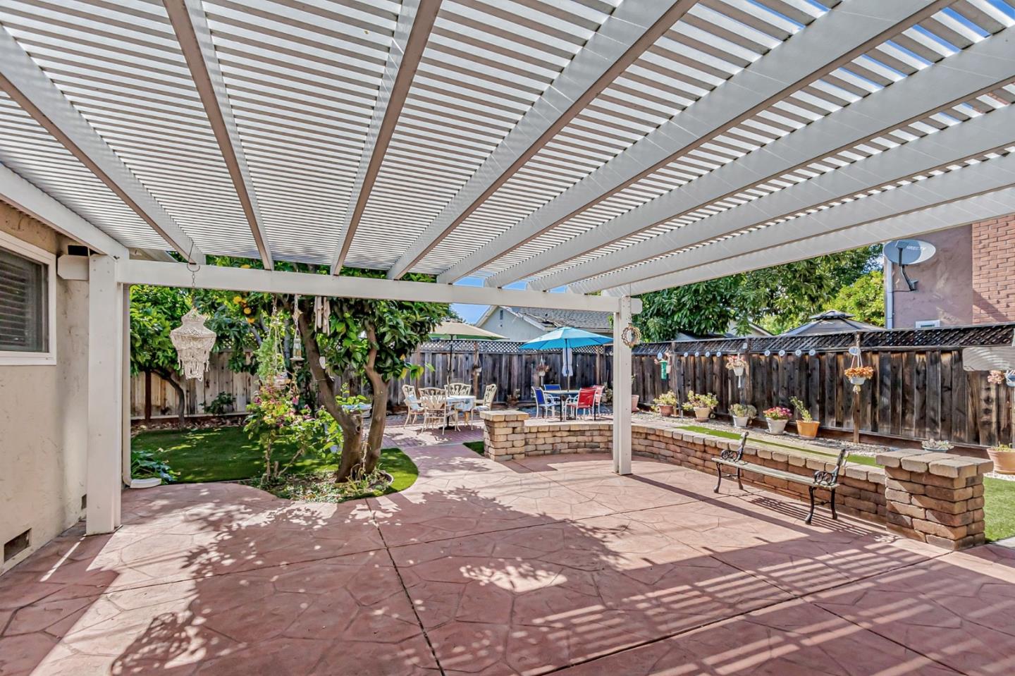 Detail Gallery Image 37 of 52 For 5883 Chris Dr, San Jose,  CA 95123 - 4 Beds | 2 Baths