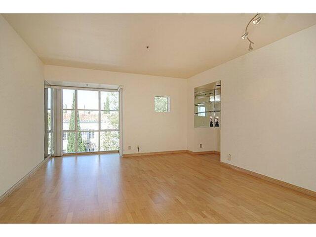 Detail Gallery Image 9 of 23 For 97 E Saint James St #48,  San Jose,  CA 95112 - 2 Beds | 2 Baths