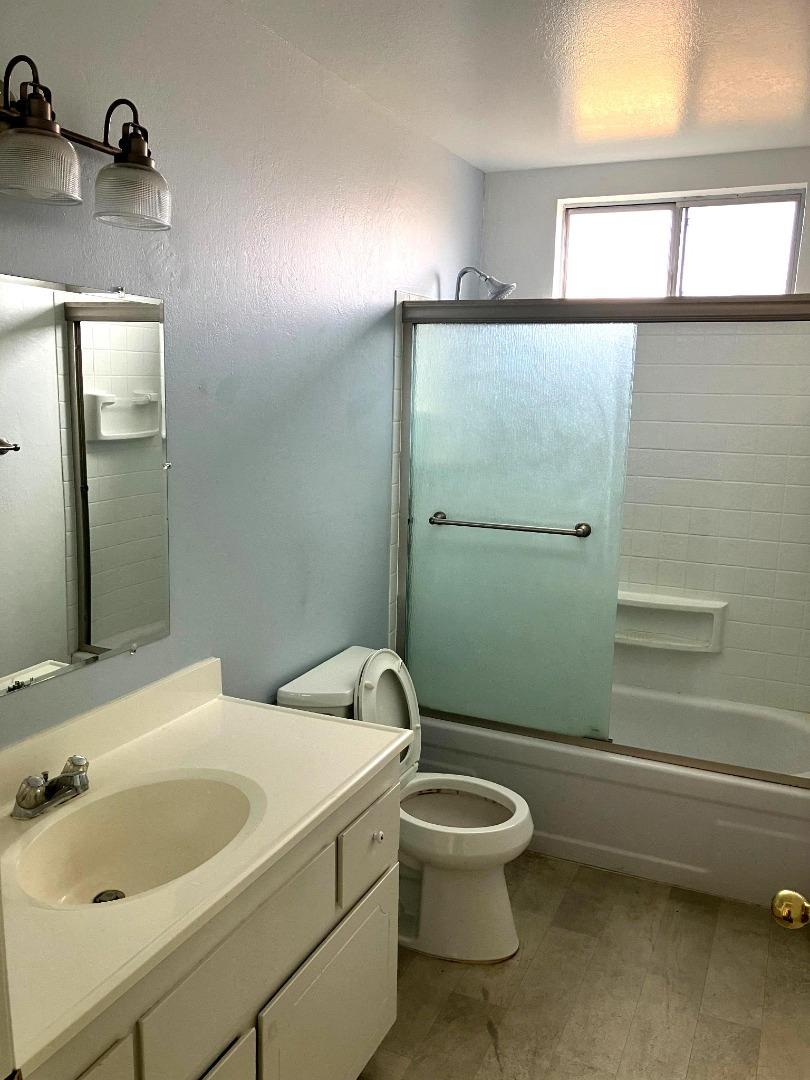Detail Gallery Image 13 of 16 For 443 Lincoln Ave, Cotati,  CA 94931 - 2 Beds | 1 Baths