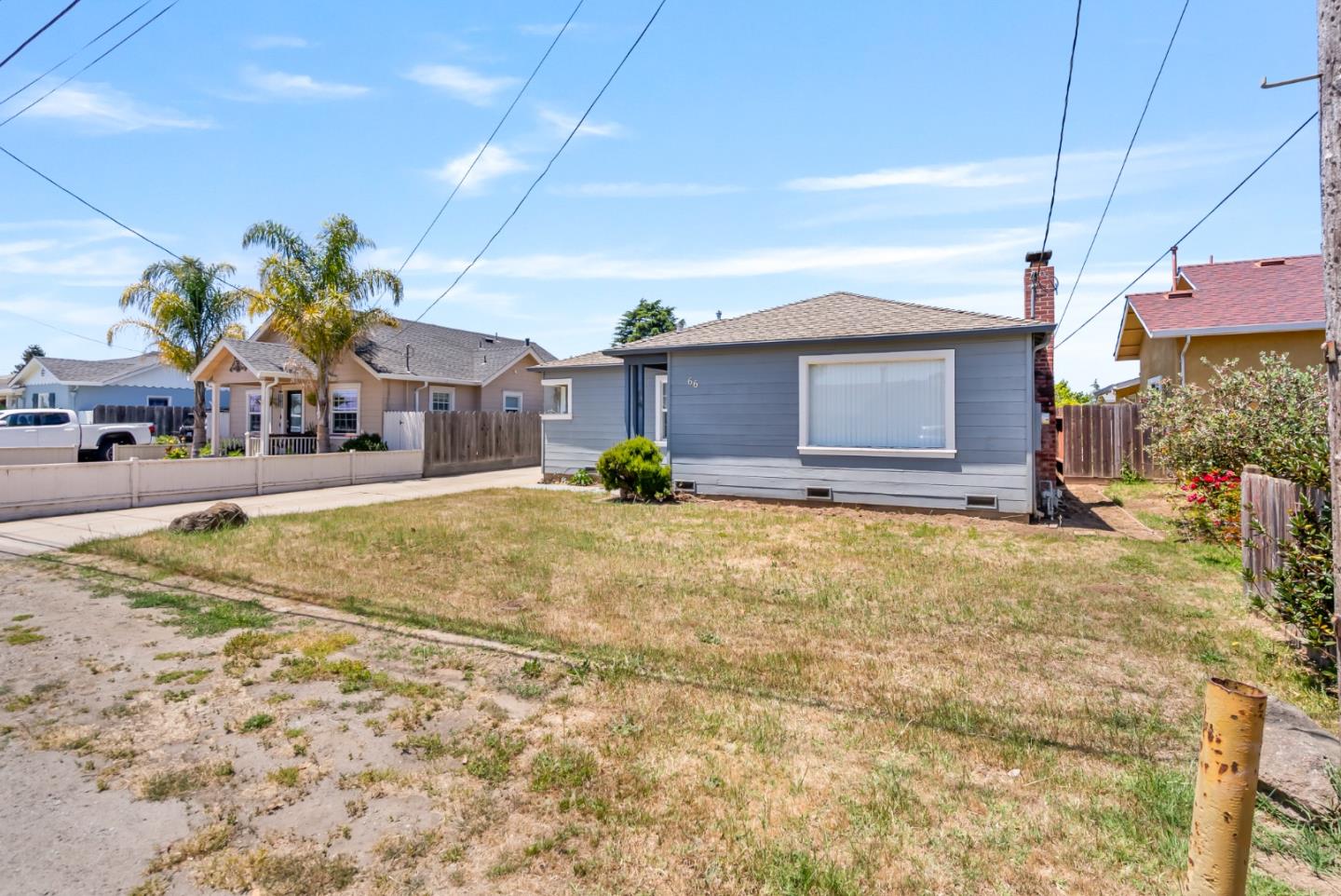 Detail Gallery Image 4 of 38 For 66 Bowker Rd, Freedom,  CA 95019 - 2 Beds | 1 Baths