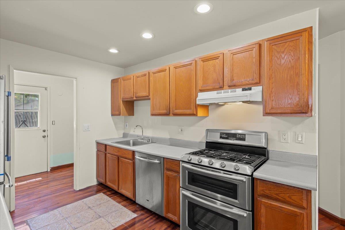 Detail Gallery Image 9 of 20 For 3552 E Hills Dr, San Jose,  CA 95127 - 2 Beds | 1 Baths