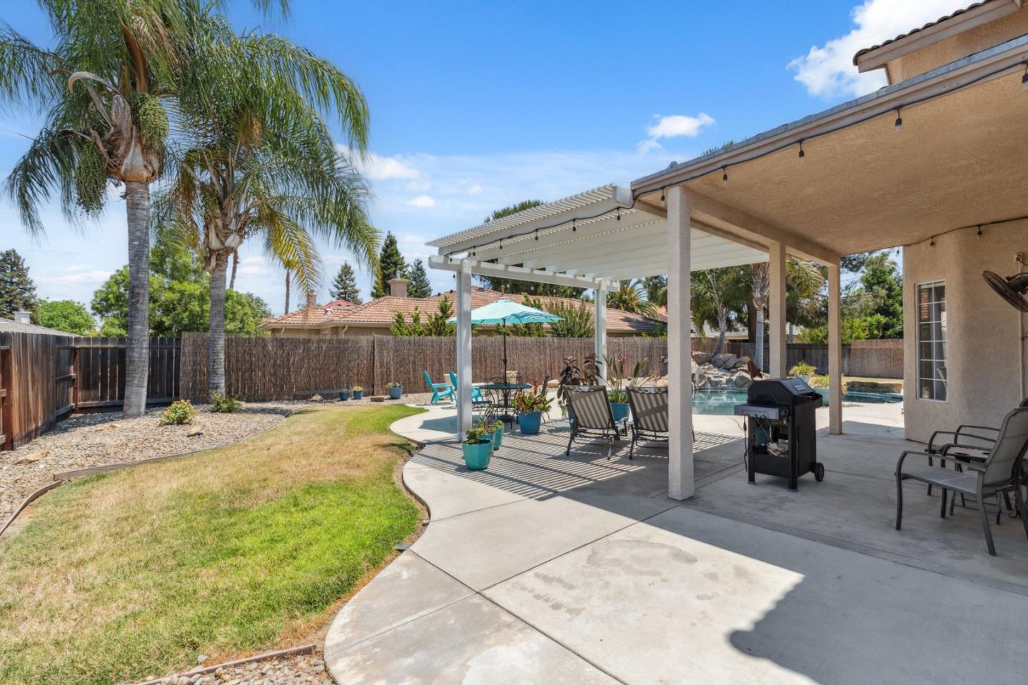 Detail Gallery Image 30 of 33 For 7355 Edgewater St, Chowchilla,  CA 93610 - 4 Beds | 3 Baths
