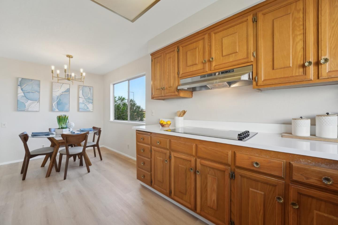 Detail Gallery Image 18 of 56 For 1098 Egret St, Foster City,  CA 94404 - 3 Beds | 2 Baths
