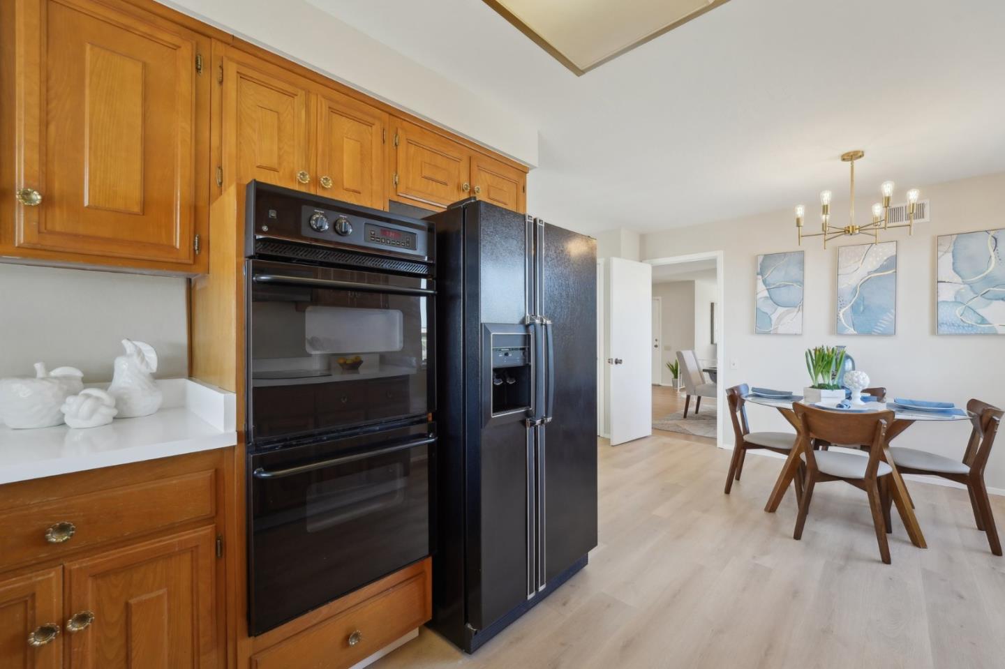 Detail Gallery Image 19 of 56 For 1098 Egret St, Foster City,  CA 94404 - 3 Beds | 2 Baths