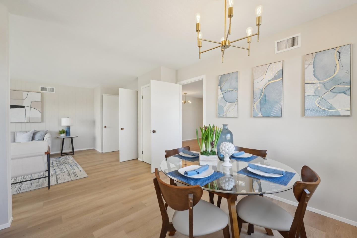 Detail Gallery Image 20 of 56 For 1098 Egret St, Foster City,  CA 94404 - 3 Beds | 2 Baths