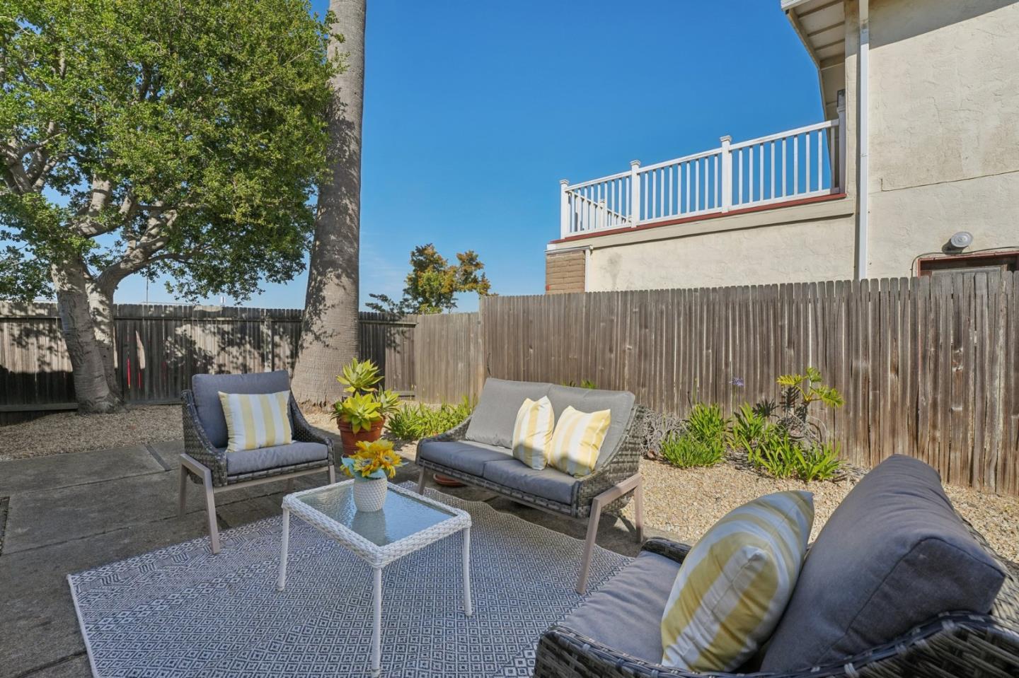Detail Gallery Image 26 of 56 For 1098 Egret St, Foster City,  CA 94404 - 3 Beds | 2 Baths
