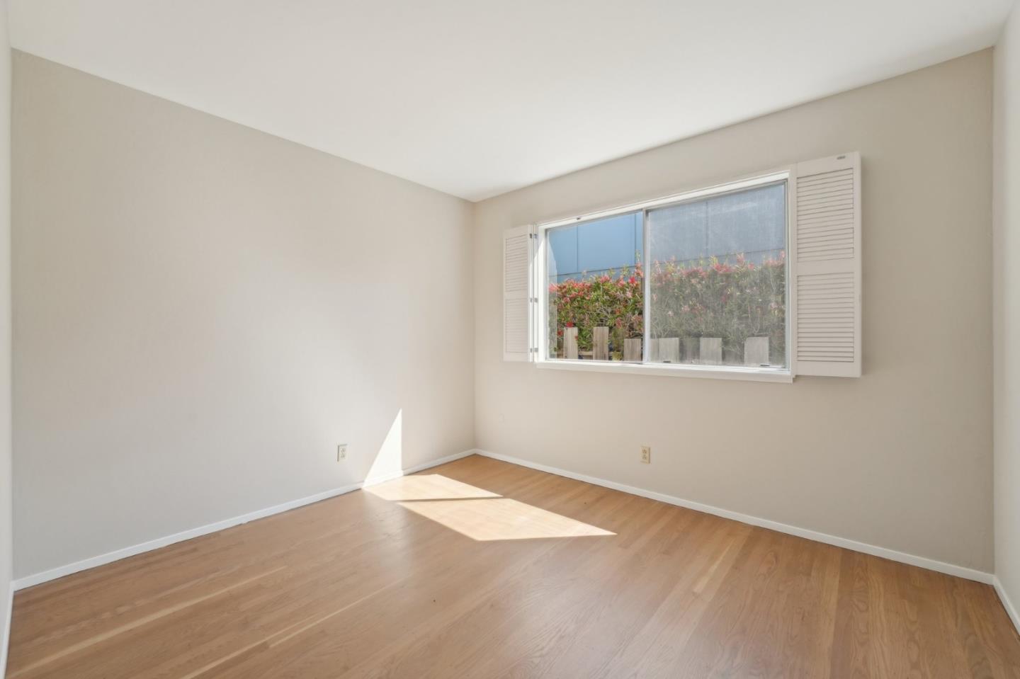 Detail Gallery Image 36 of 56 For 1098 Egret St, Foster City,  CA 94404 - 3 Beds | 2 Baths