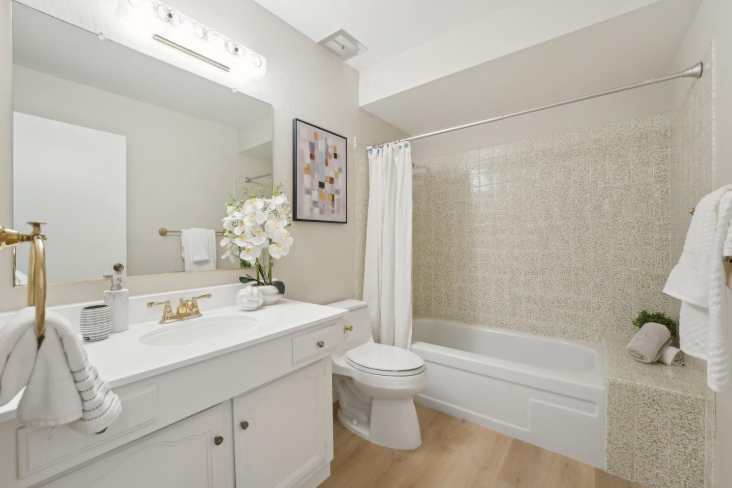 Detail Gallery Image 38 of 56 For 1098 Egret St, Foster City,  CA 94404 - 3 Beds | 2 Baths