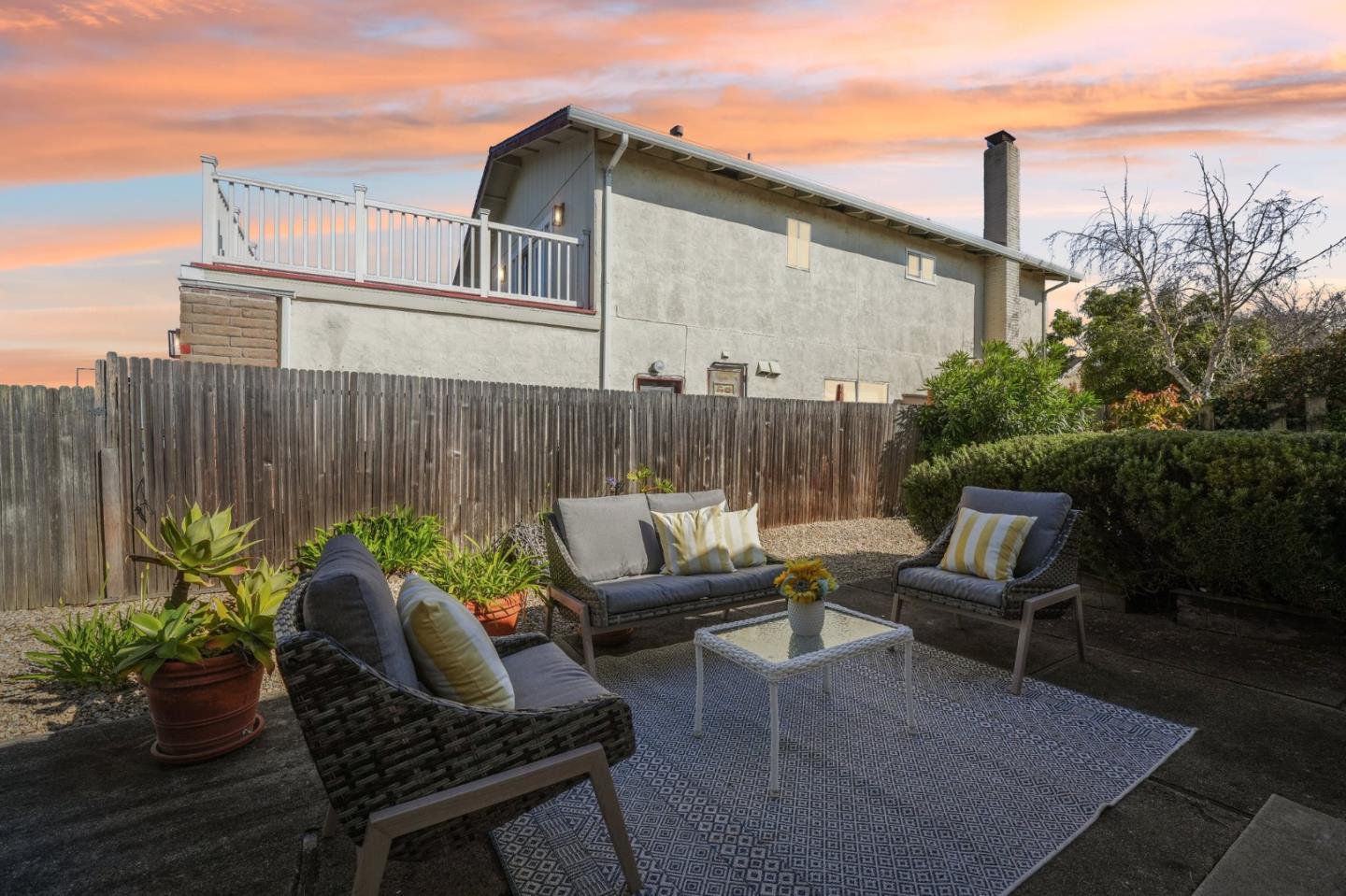 Detail Gallery Image 42 of 56 For 1098 Egret St, Foster City,  CA 94404 - 3 Beds | 2 Baths