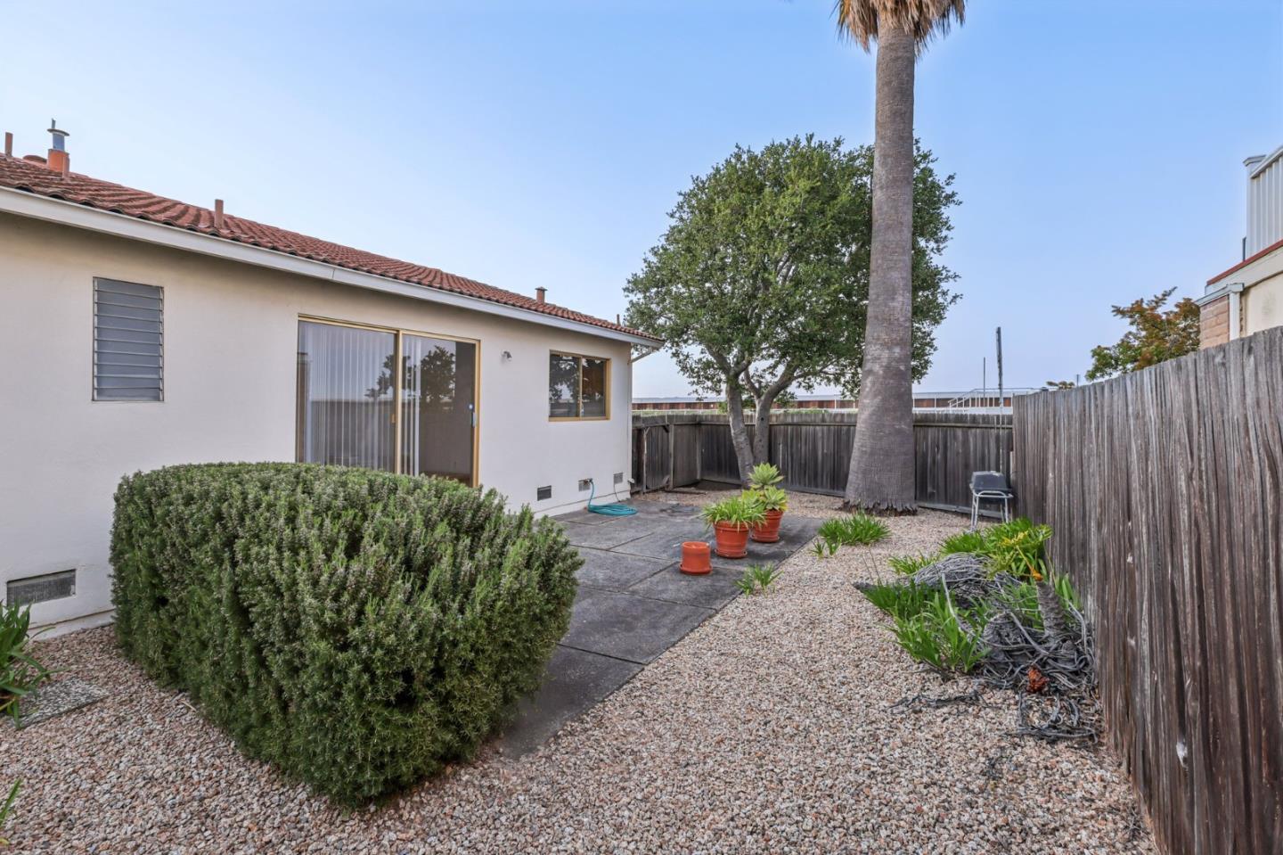 Detail Gallery Image 44 of 56 For 1098 Egret St, Foster City,  CA 94404 - 3 Beds | 2 Baths