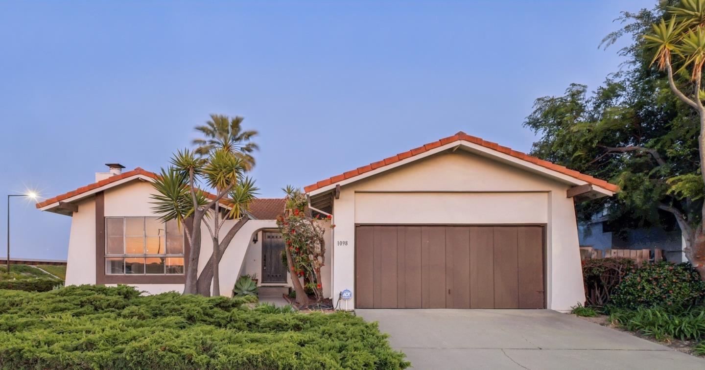 Detail Gallery Image 47 of 56 For 1098 Egret St, Foster City,  CA 94404 - 3 Beds | 2 Baths