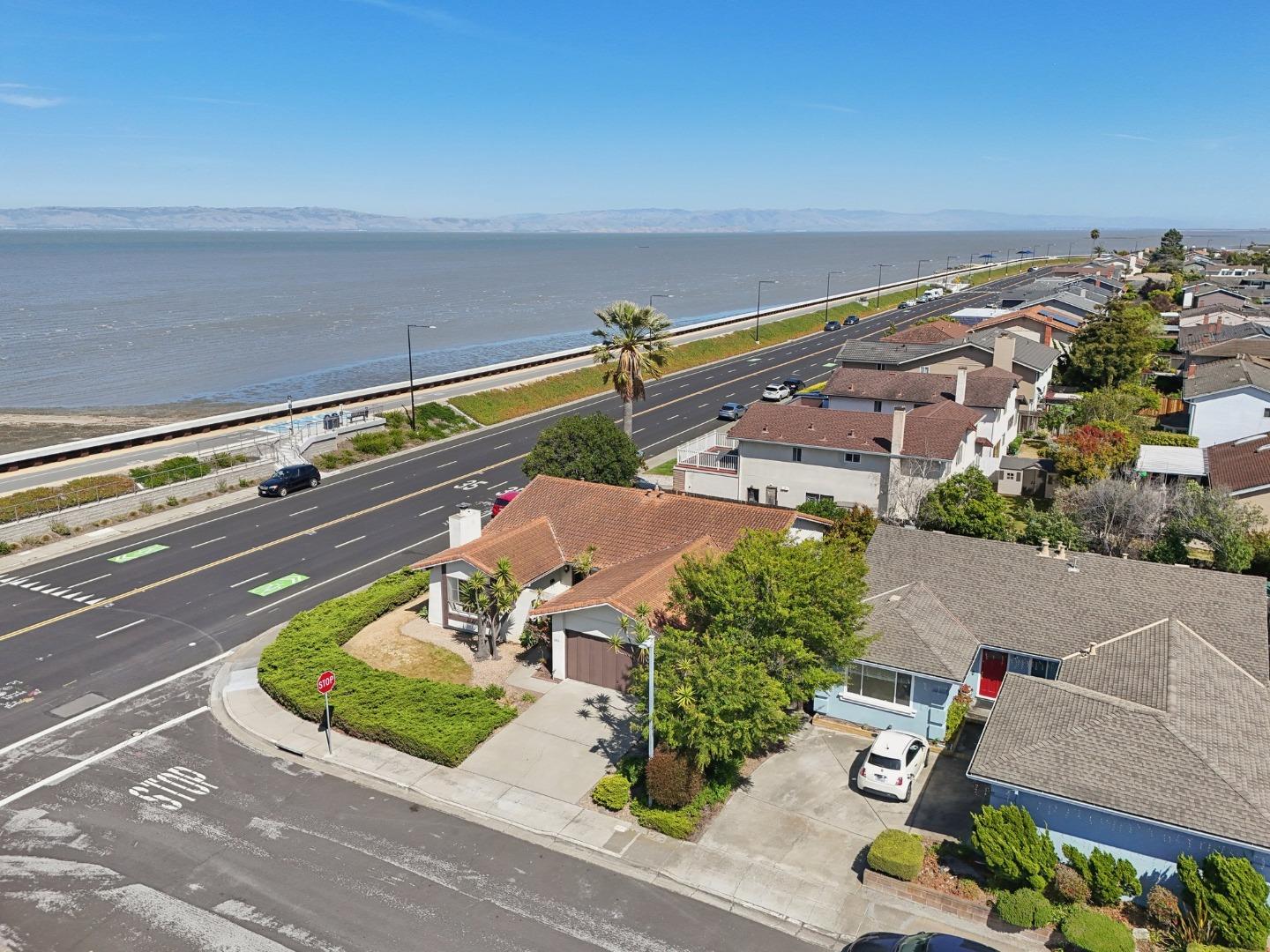 Detail Gallery Image 51 of 56 For 1098 Egret St, Foster City,  CA 94404 - 3 Beds | 2 Baths