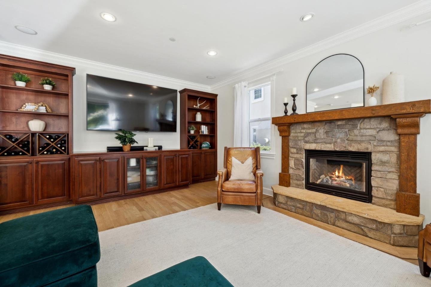 Detail Gallery Image 20 of 79 For 111 Falcon Ridge Rd, Scotts Valley,  CA 95066 - 4 Beds | 3/1 Baths