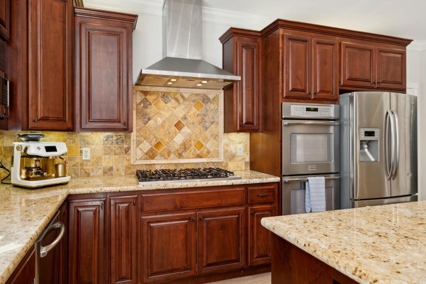 Detail Gallery Image 29 of 79 For 111 Falcon Ridge Rd, Scotts Valley,  CA 95066 - 4 Beds | 3/1 Baths