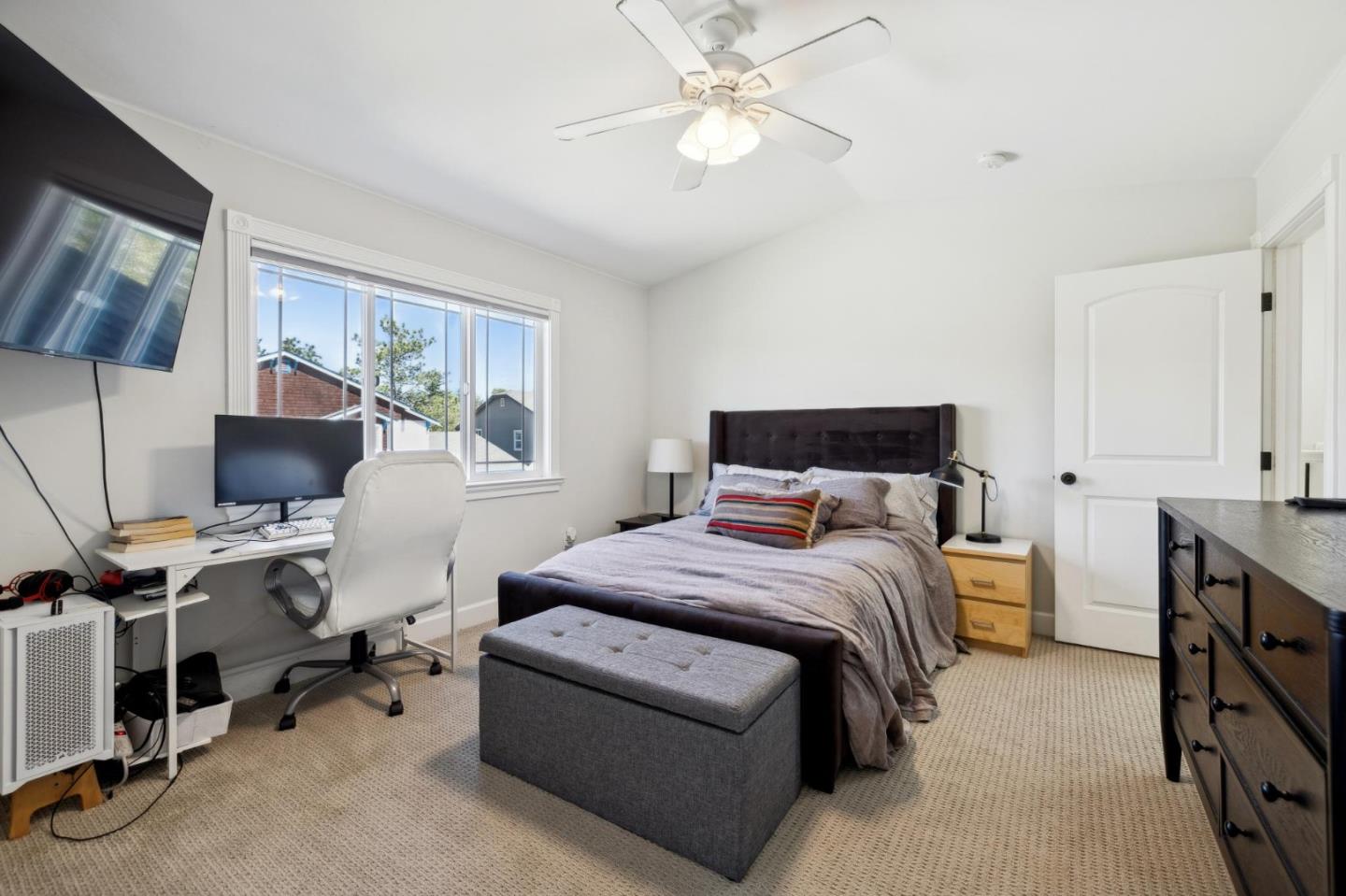 Detail Gallery Image 52 of 79 For 111 Falcon Ridge Rd, Scotts Valley,  CA 95066 - 4 Beds | 3/1 Baths