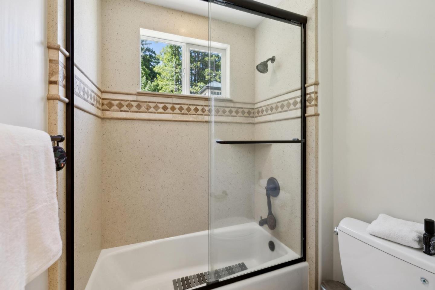 Detail Gallery Image 62 of 79 For 111 Falcon Ridge Rd, Scotts Valley,  CA 95066 - 4 Beds | 3/1 Baths