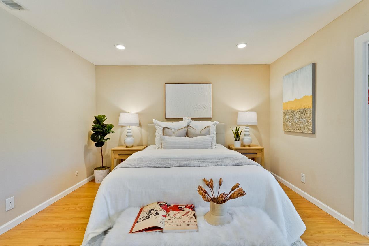 Detail Gallery Image 16 of 33 For 21089 Red Fir Ct, Cupertino,  CA 95014 - 2 Beds | 1 Baths