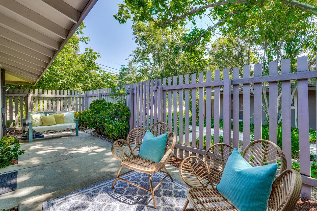 Detail Gallery Image 25 of 33 For 21089 Red Fir Ct, Cupertino,  CA 95014 - 2 Beds | 1 Baths