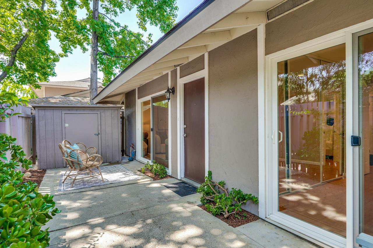 Detail Gallery Image 26 of 33 For 21089 Red Fir Ct, Cupertino,  CA 95014 - 2 Beds | 1 Baths