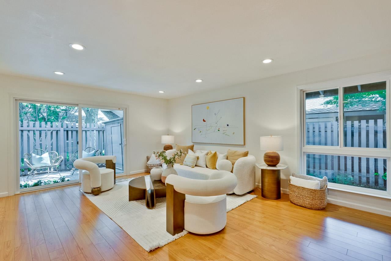 Detail Gallery Image 6 of 33 For 21089 Red Fir Ct, Cupertino,  CA 95014 - 2 Beds | 1 Baths