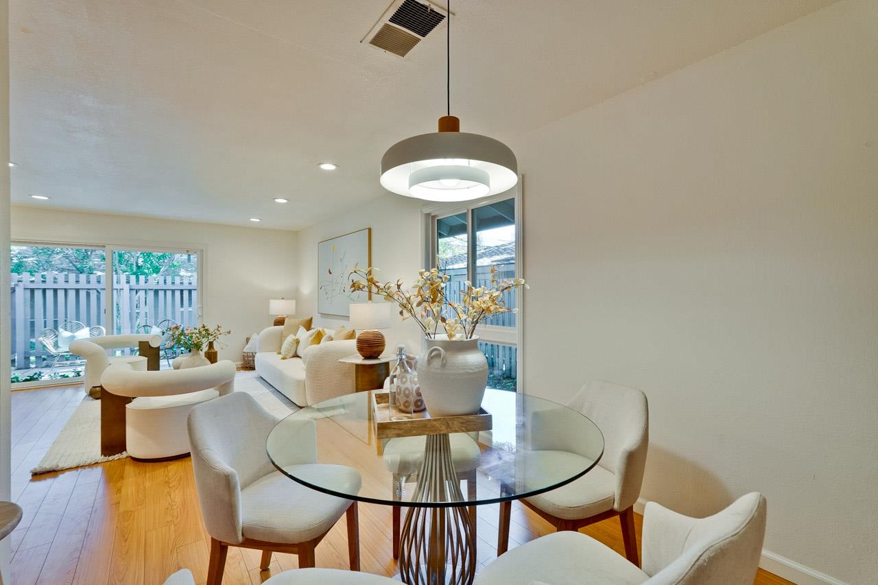 Detail Gallery Image 9 of 33 For 21089 Red Fir Ct, Cupertino,  CA 95014 - 2 Beds | 1 Baths