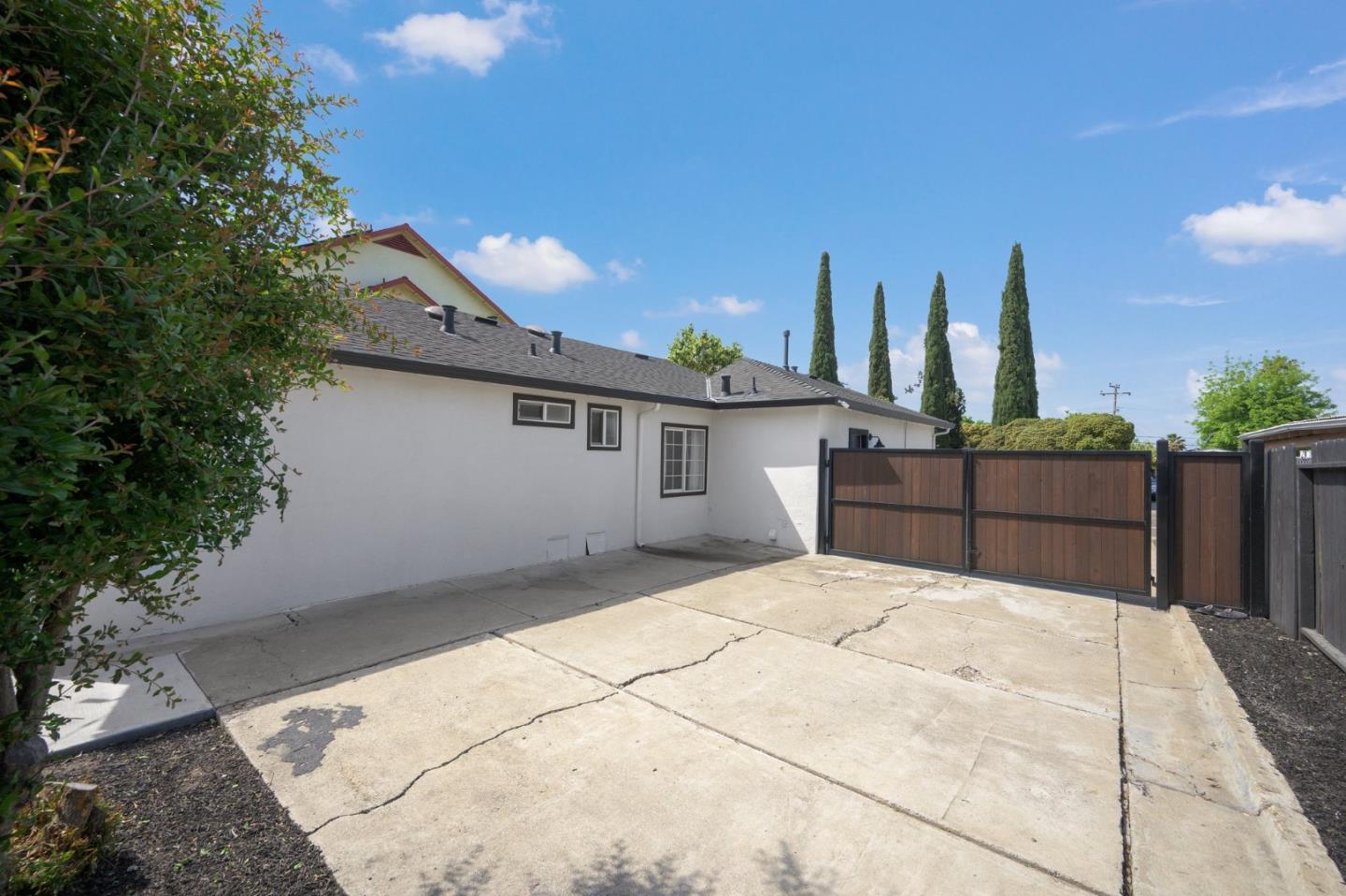 Detail Gallery Image 31 of 43 For 10230 Griffith St, San Jose,  CA 95127 - 4 Beds | 2 Baths