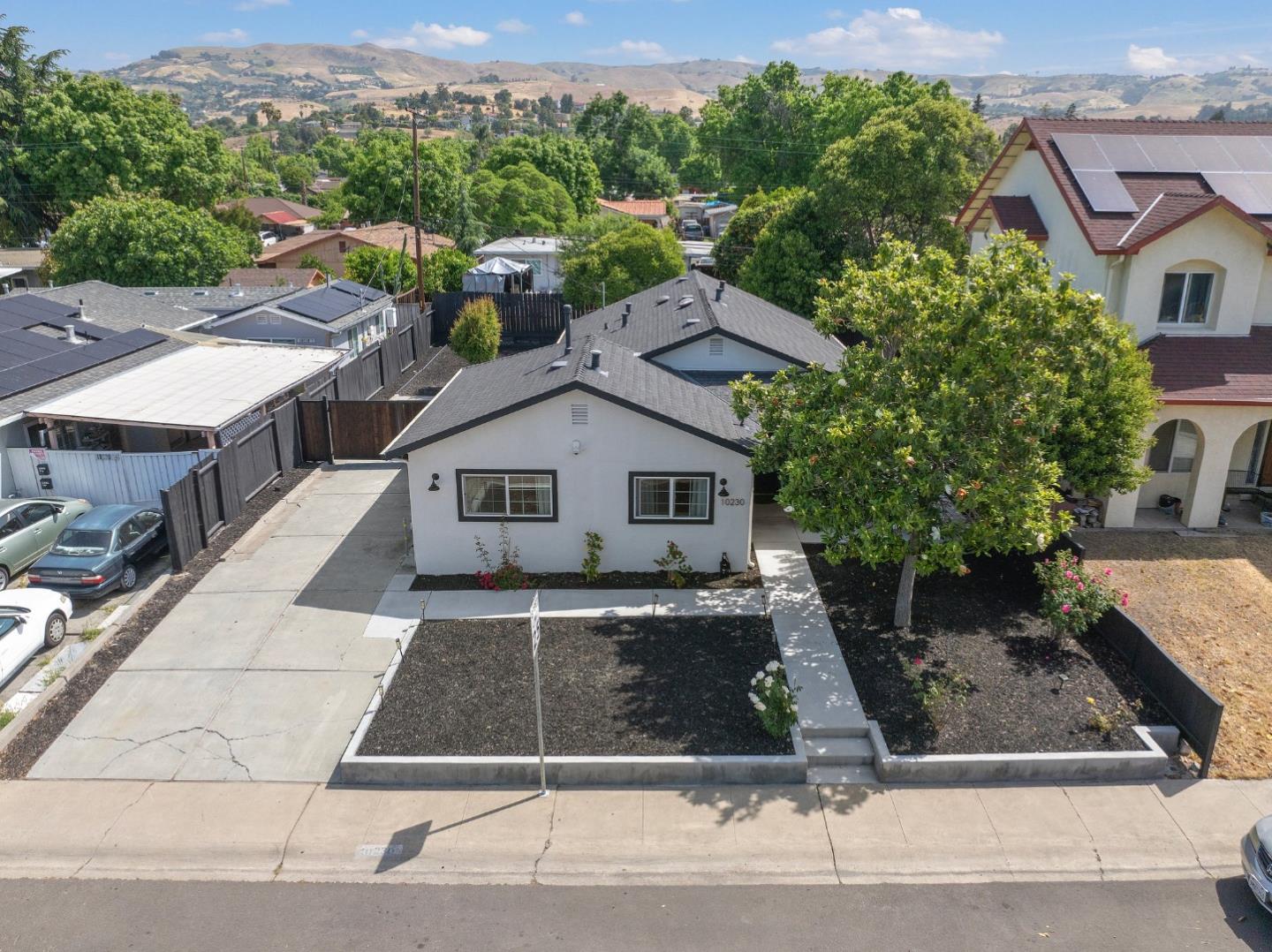 Detail Gallery Image 36 of 43 For 10230 Griffith St, San Jose,  CA 95127 - 4 Beds | 2 Baths