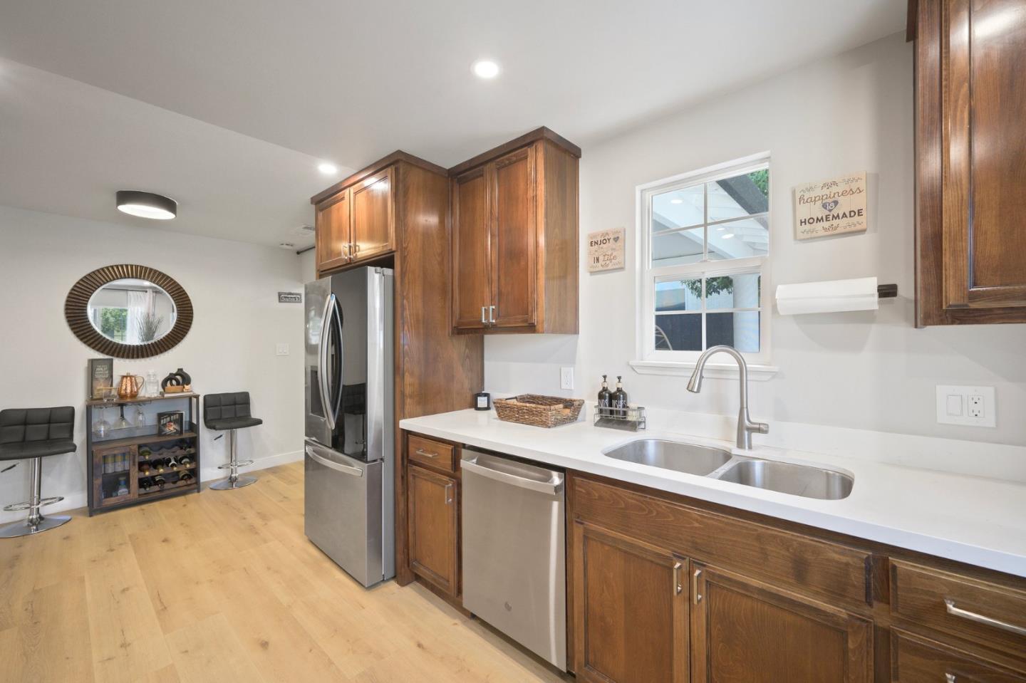 Detail Gallery Image 8 of 43 For 10230 Griffith St, San Jose,  CA 95127 - 4 Beds | 2 Baths