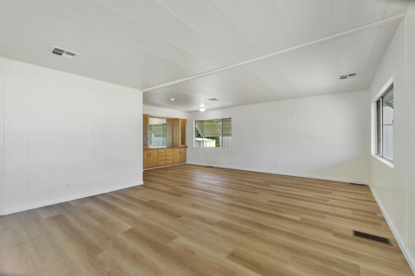 Detail Gallery Image 6 of 47 For 2097 Dalis Dr #79,  Concord,  CA 94518 - 2 Beds | 2 Baths