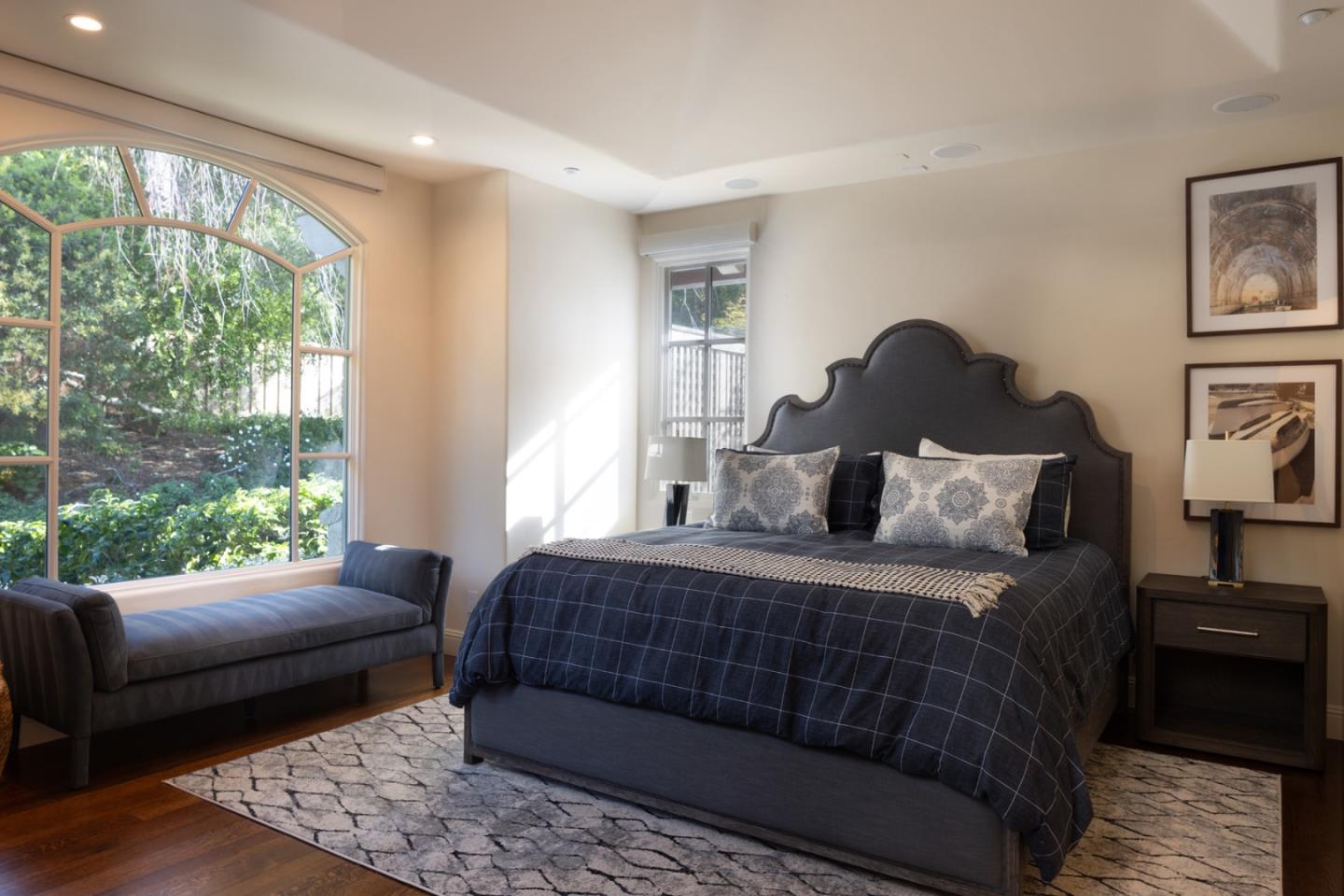 Detail Gallery Image 19 of 23 For 3957 Ronda Rd, Pebble Beach,  CA 93953 - 5 Beds | 3/1 Baths