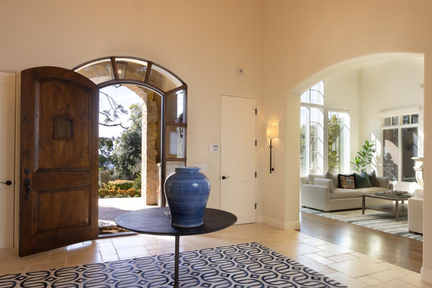 Detail Gallery Image 2 of 23 For 3957 Ronda Rd, Pebble Beach,  CA 93953 - 5 Beds | 3/1 Baths
