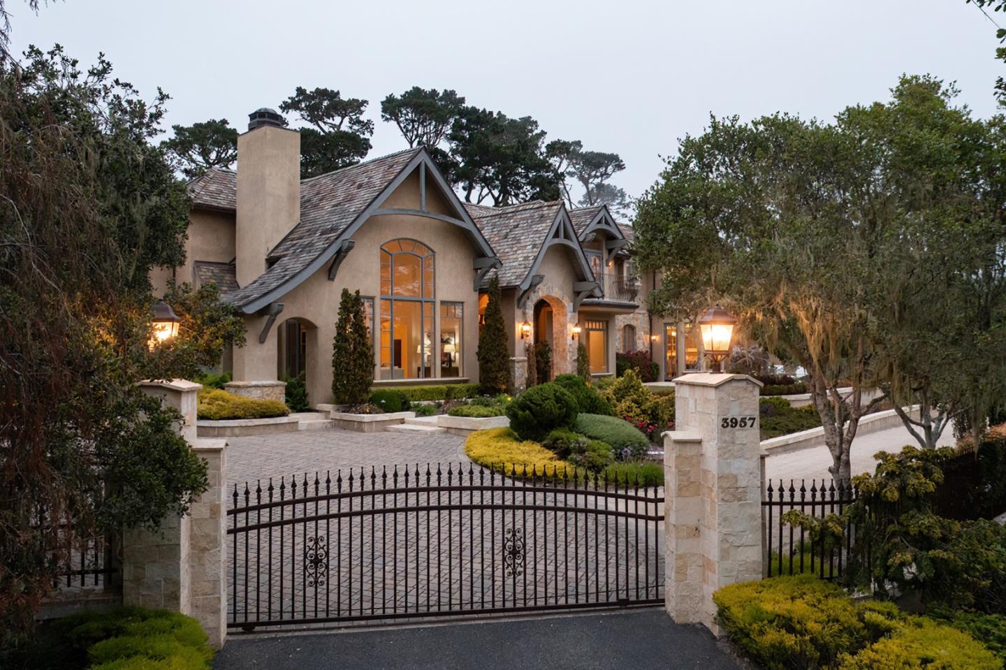 Detail Gallery Image 25 of 25 For 3957 Ronda Rd, Pebble Beach,  CA 93953 - 5 Beds | 4/1 Baths