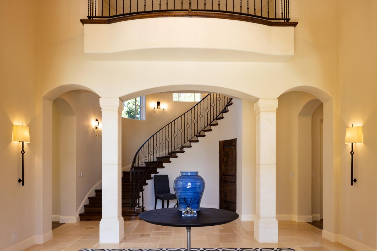 Detail Gallery Image 3 of 23 For 3957 Ronda Rd, Pebble Beach,  CA 93953 - 5 Beds | 3/1 Baths
