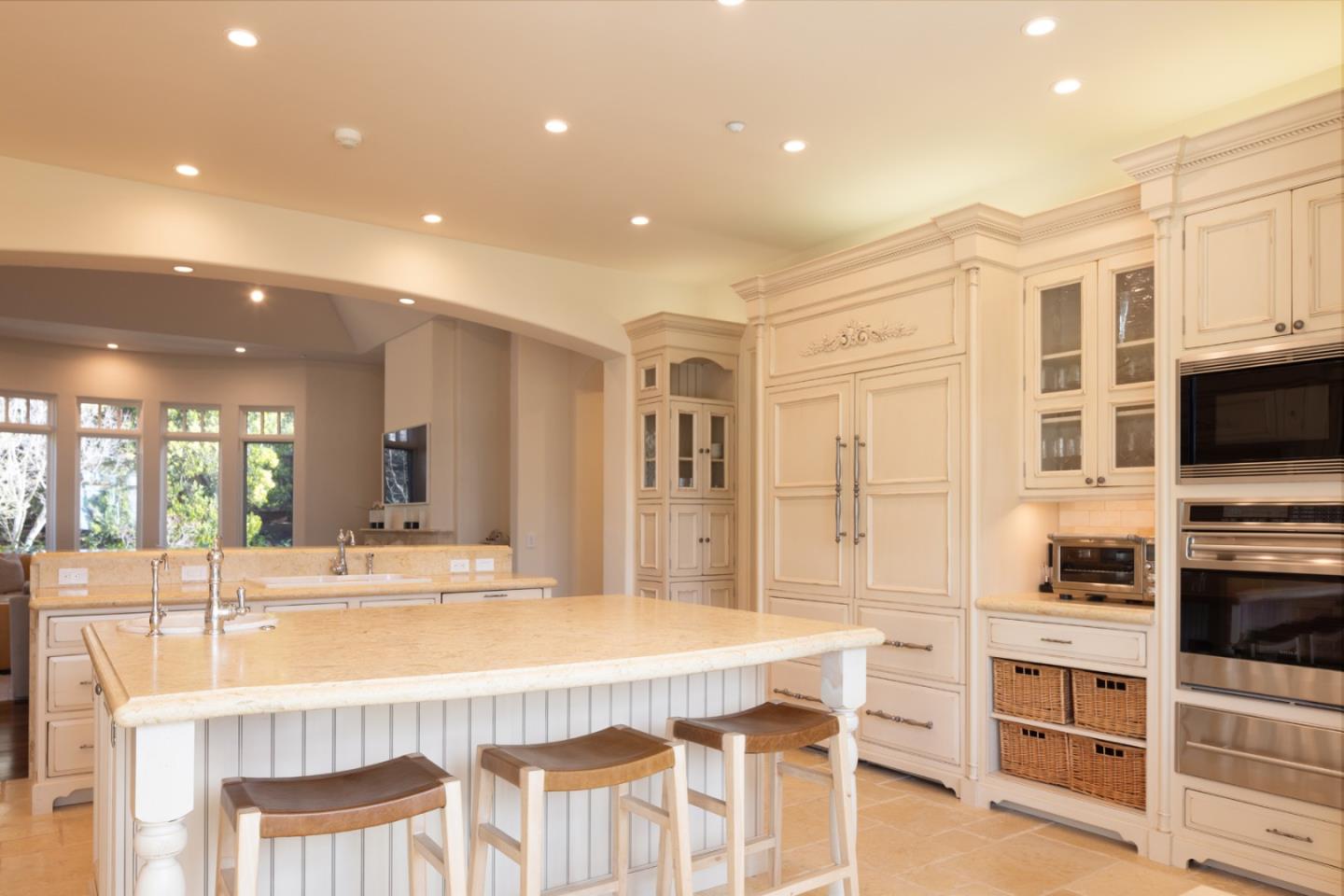 Detail Gallery Image 7 of 23 For 3957 Ronda Rd, Pebble Beach,  CA 93953 - 5 Beds | 3/1 Baths