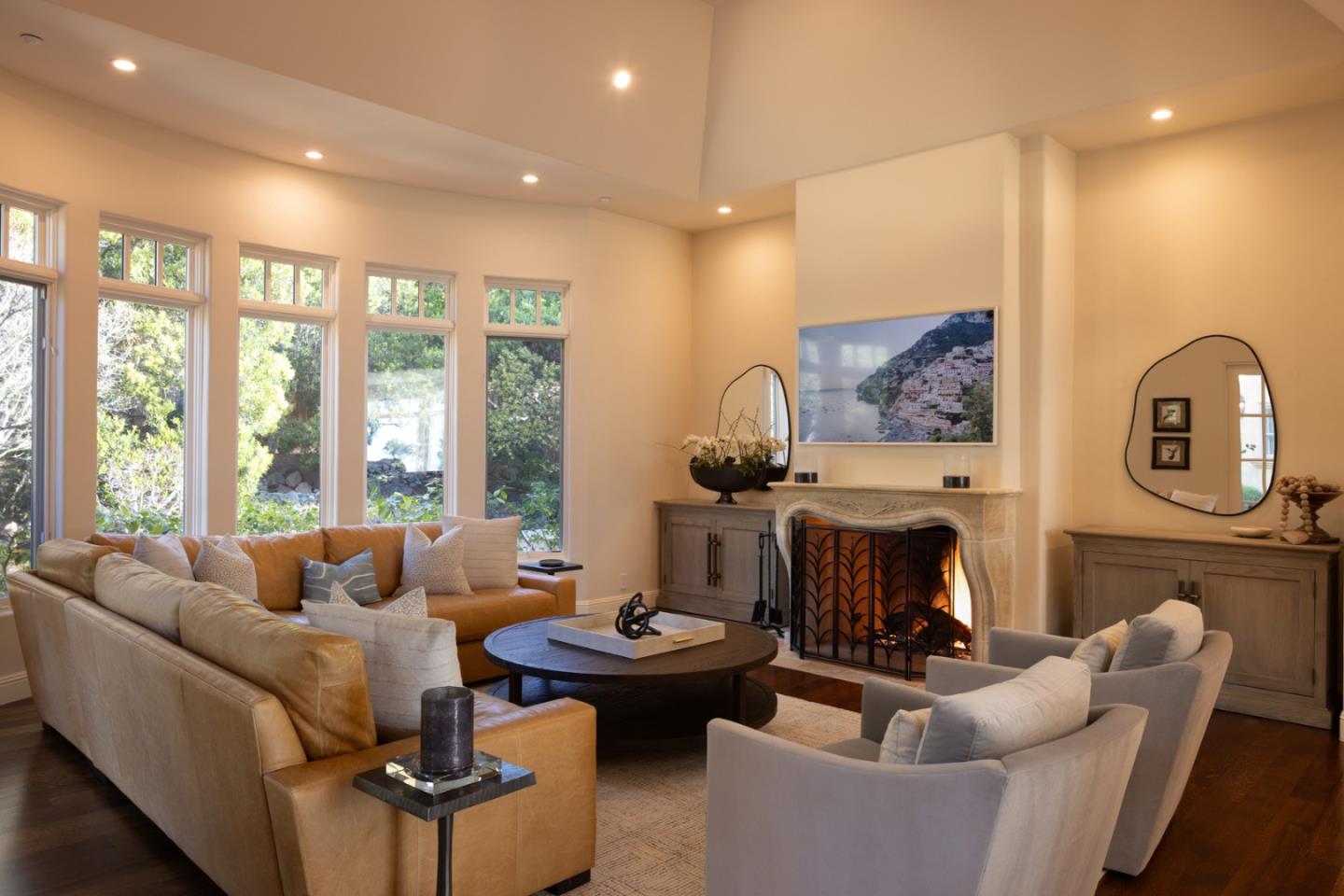 Detail Gallery Image 9 of 23 For 3957 Ronda Rd, Pebble Beach,  CA 93953 - 5 Beds | 3/1 Baths