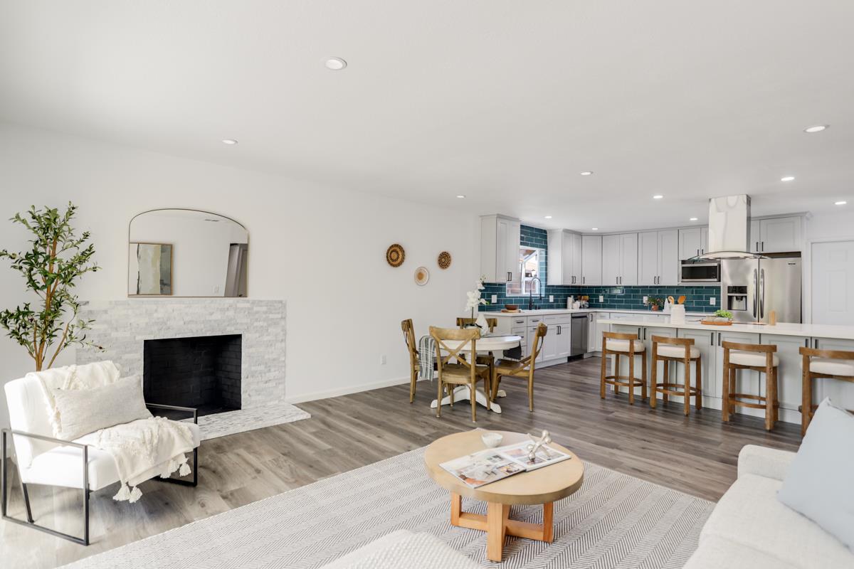 Detail Gallery Image 16 of 41 For 2560 Monroe St, Santa Clara,  CA 95051 - 3 Beds | 2 Baths