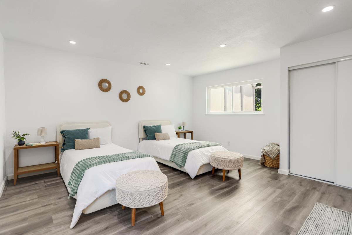 Detail Gallery Image 24 of 41 For 2560 Monroe St, Santa Clara,  CA 95051 - 3 Beds | 2 Baths
