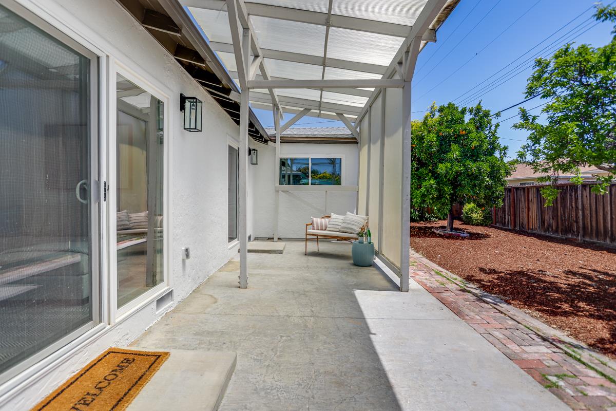 Detail Gallery Image 35 of 41 For 2560 Monroe St, Santa Clara,  CA 95051 - 3 Beds | 2 Baths
