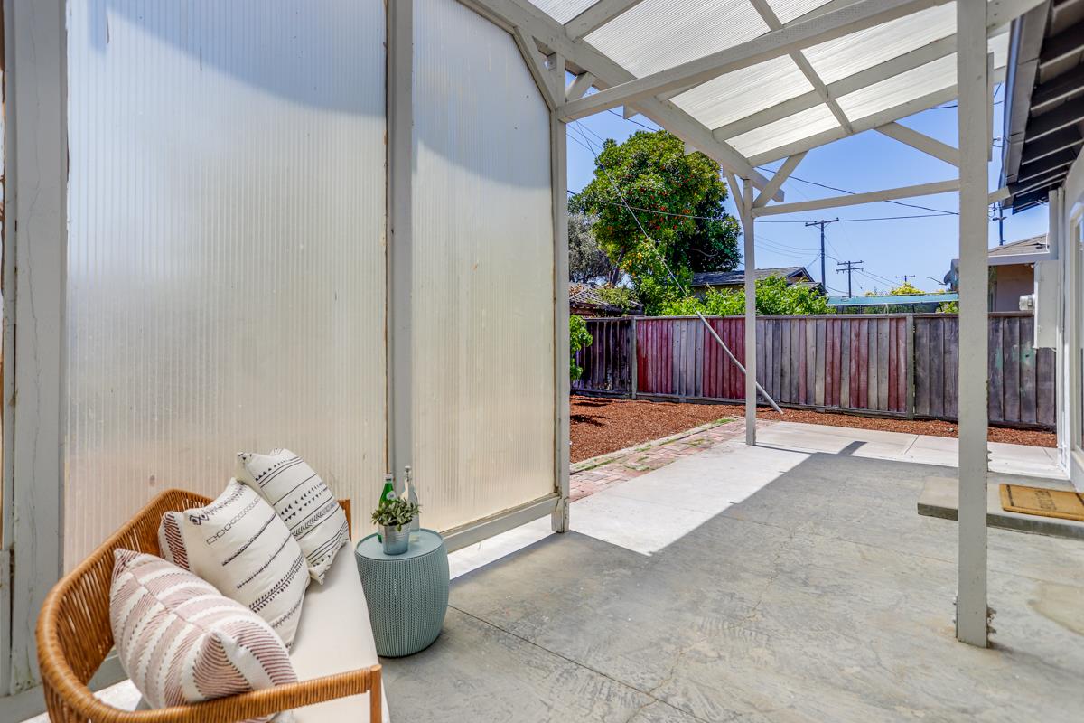 Detail Gallery Image 36 of 41 For 2560 Monroe St, Santa Clara,  CA 95051 - 3 Beds | 2 Baths