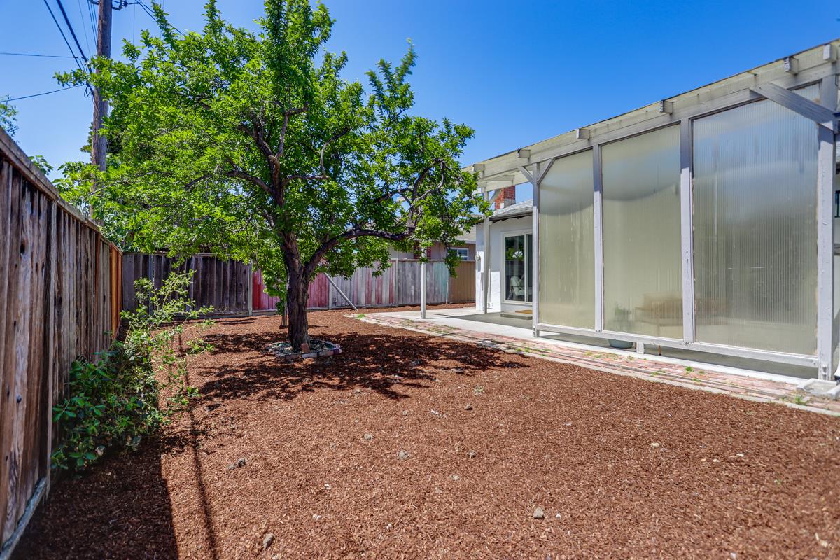 Detail Gallery Image 39 of 41 For 2560 Monroe St, Santa Clara,  CA 95051 - 3 Beds | 2 Baths