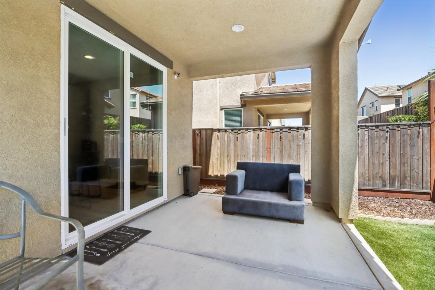 Detail Gallery Image 25 of 46 For 545 Shearwater St, Hollister,  CA 95023 - 3 Beds | 2/1 Baths